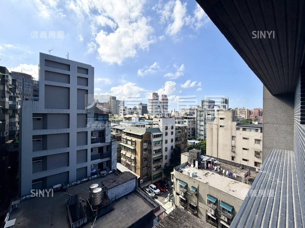 有裝潢★附中學區高樓兩房房屋室內格局與周邊環境