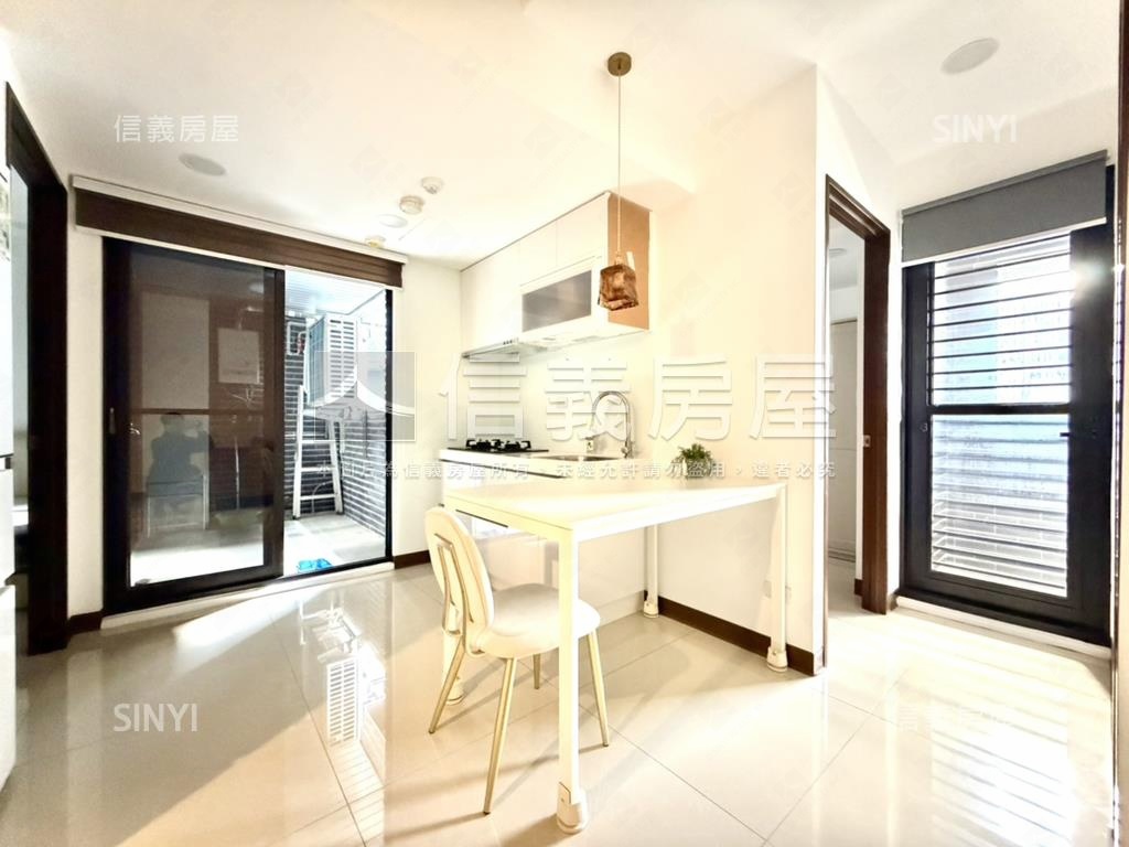 有裝潢★附中學區高樓兩房房屋室內格局與周邊環境