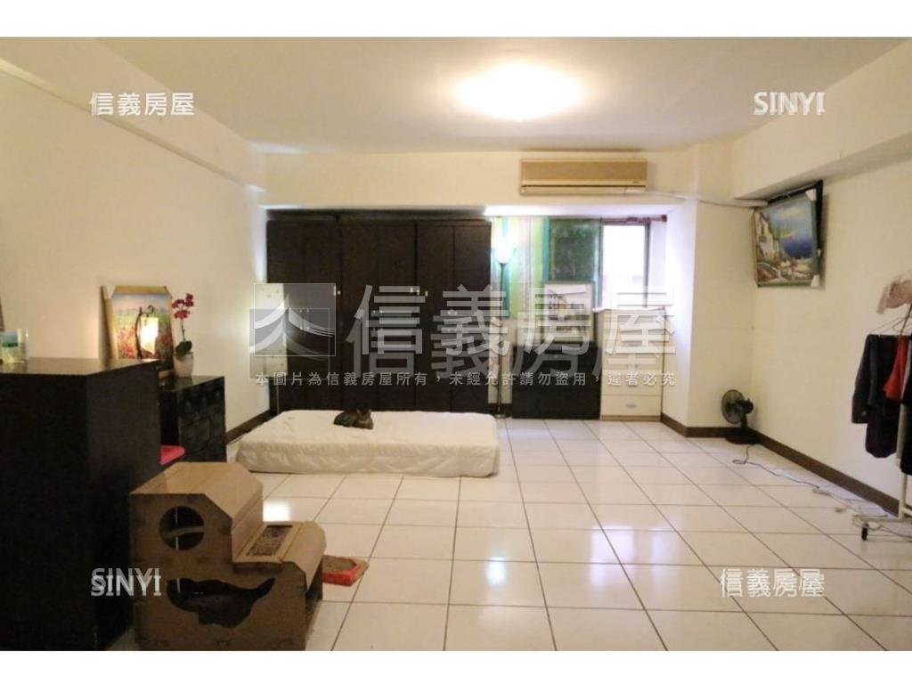 西區稀有樓店停車方便房屋室內格局與周邊環境