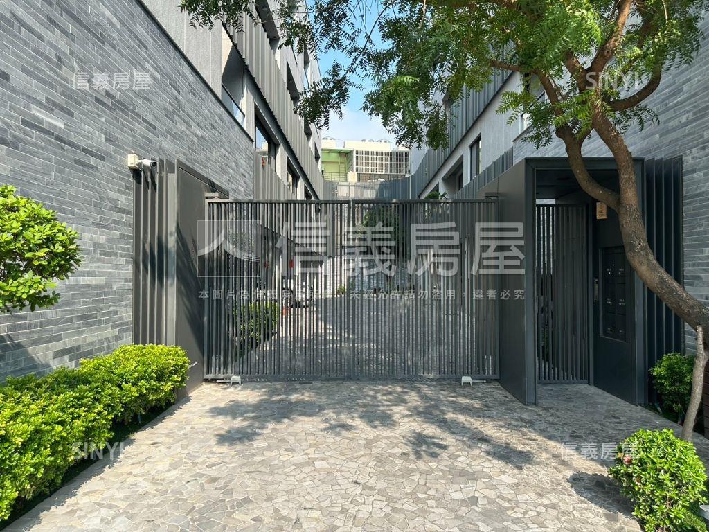 獨家專任大塊先生現代美墅房屋室內格局與周邊環境