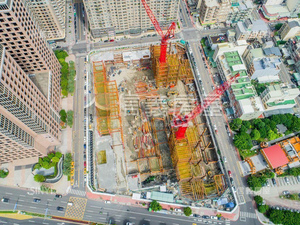 高樓層角間豐采５２０房屋室內格局與周邊環境