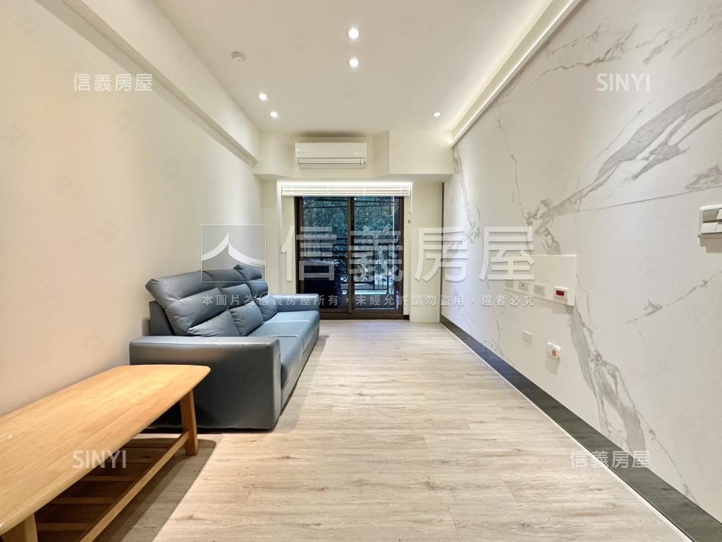 秀泰三井百貨生活圈星境界房屋室內格局與周邊環境