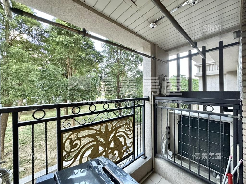 秀泰三井百貨生活圈星境界房屋室內格局與周邊環境