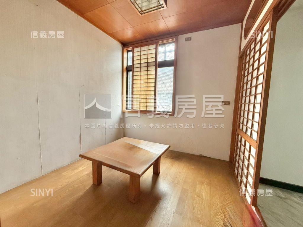 大同街邊間寬敞實在屋房屋室內格局與周邊環境