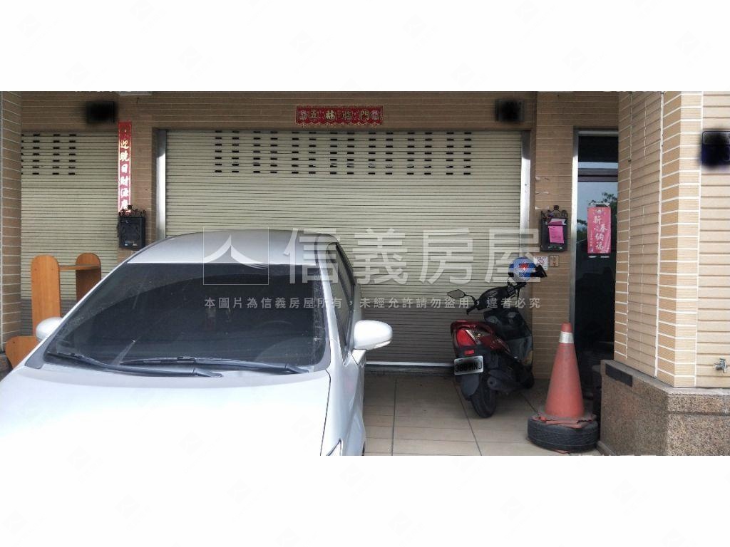 專任大里震後臨路美墅房屋室內格局與周邊環境