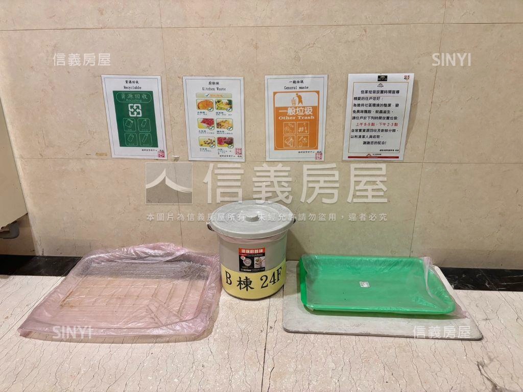 次頂樓七期視野三房雙平車房屋室內格局與周邊環境