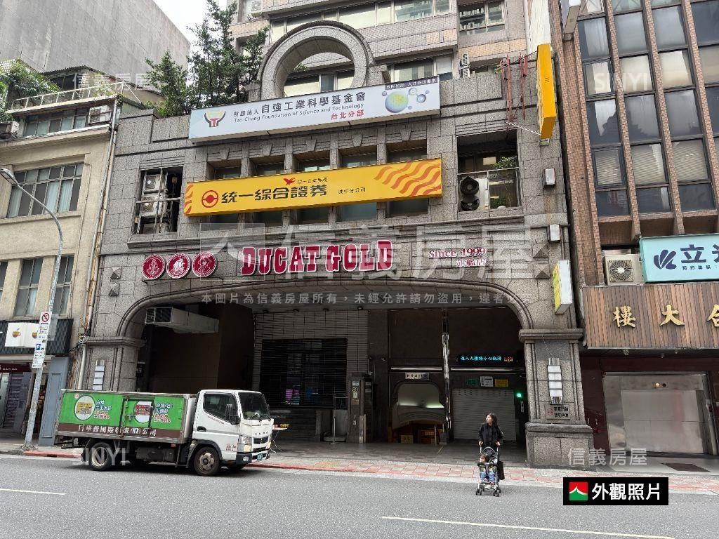 博愛路面寬黃金店霸房屋室內格局與周邊環境