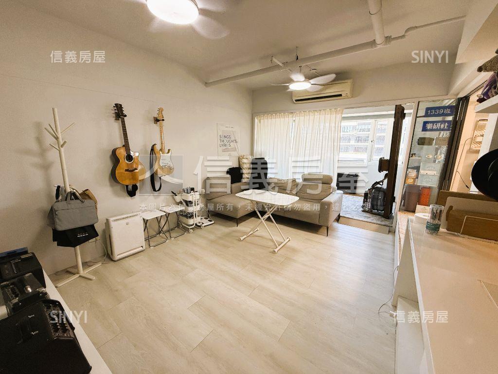 忠孝頂好高樓景觀２房房屋室內格局與周邊環境