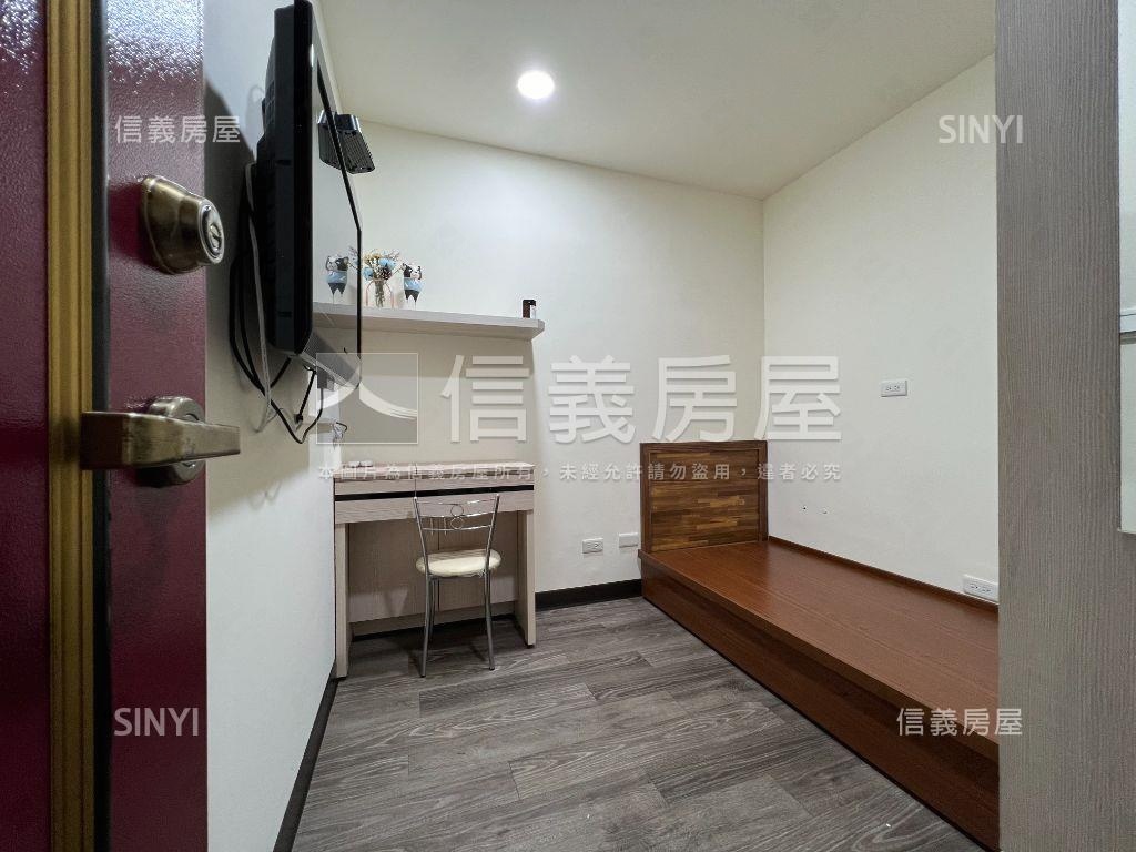 近中山國小高樓採光２房房屋室內格局與周邊環境