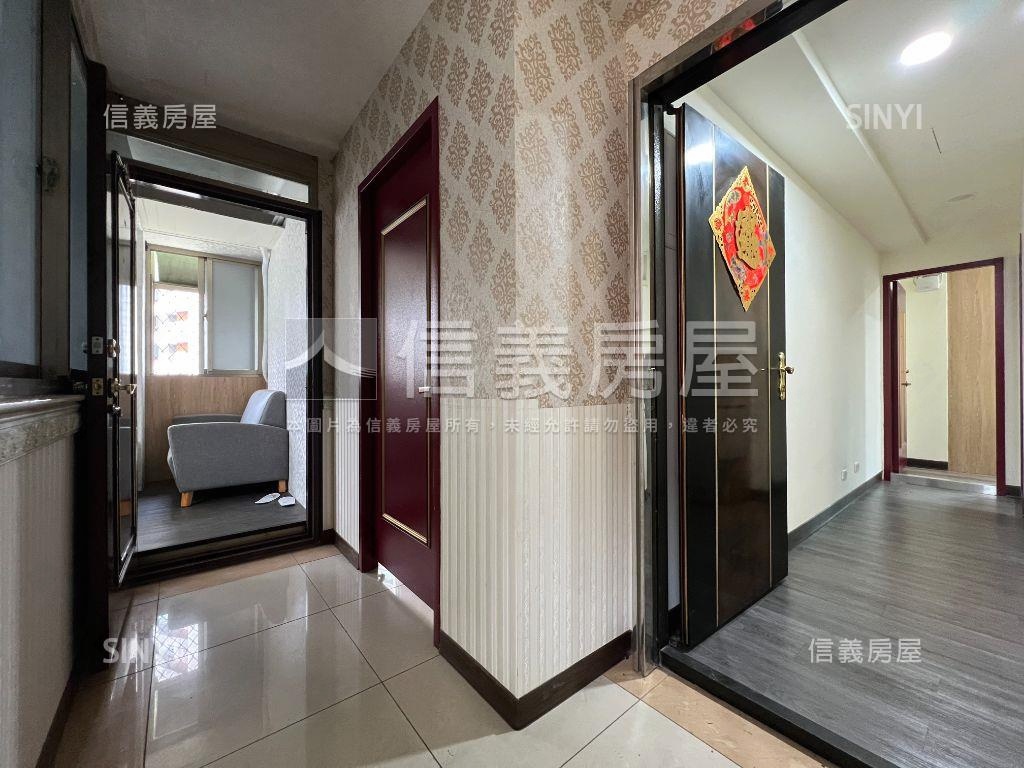 近中山國小高樓採光２房房屋室內格局與周邊環境