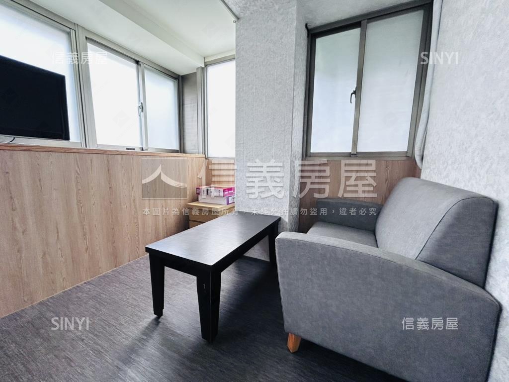 近中山國小高樓採光２房房屋室內格局與周邊環境