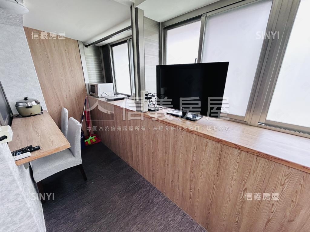近中山國小高樓採光２房房屋室內格局與周邊環境
