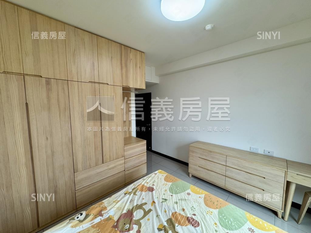 光合市高樓露臺三房房屋室內格局與周邊環境