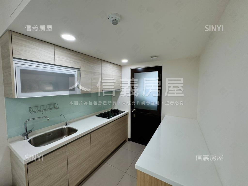 光合市高樓露臺三房房屋室內格局與周邊環境