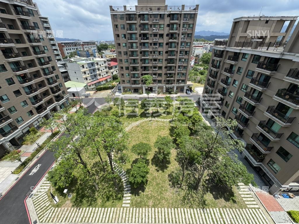 光合市高樓露臺三房房屋室內格局與周邊環境