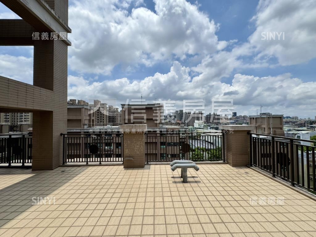 光合市高樓露臺三房房屋室內格局與周邊環境
