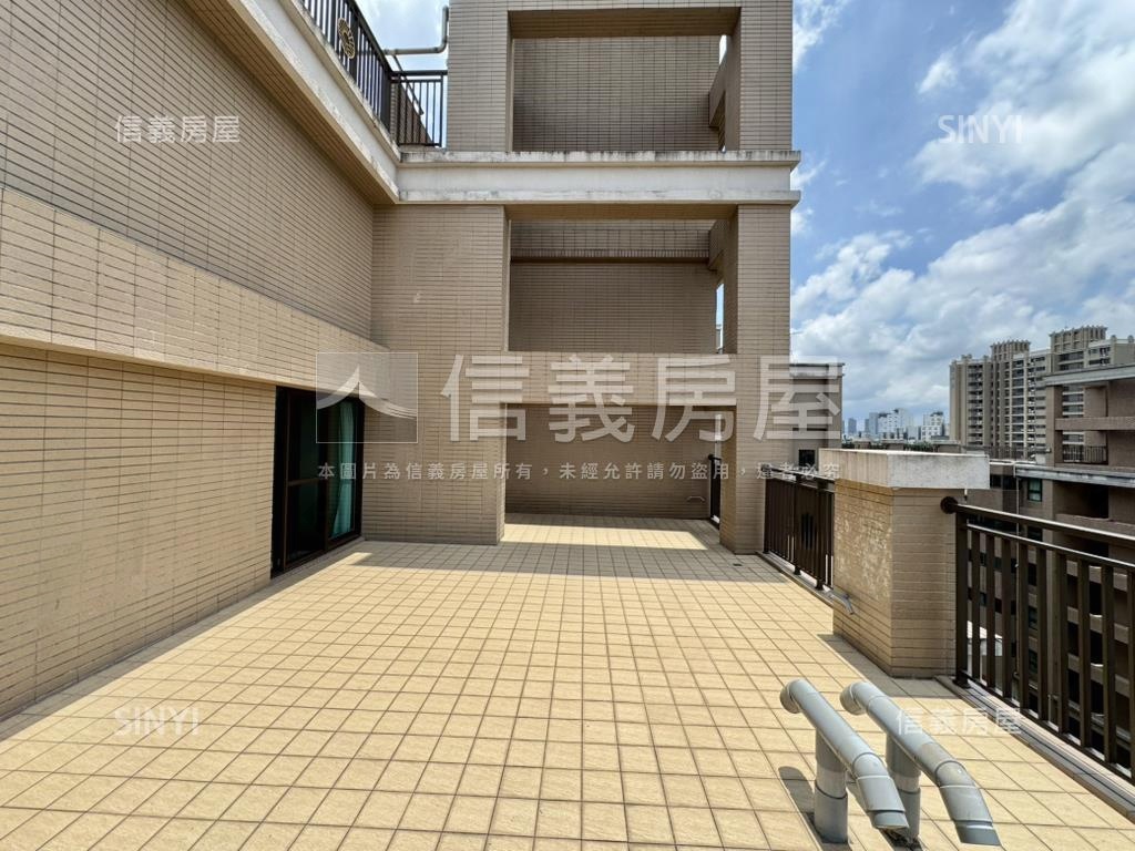 光合市高樓露臺三房房屋室內格局與周邊環境