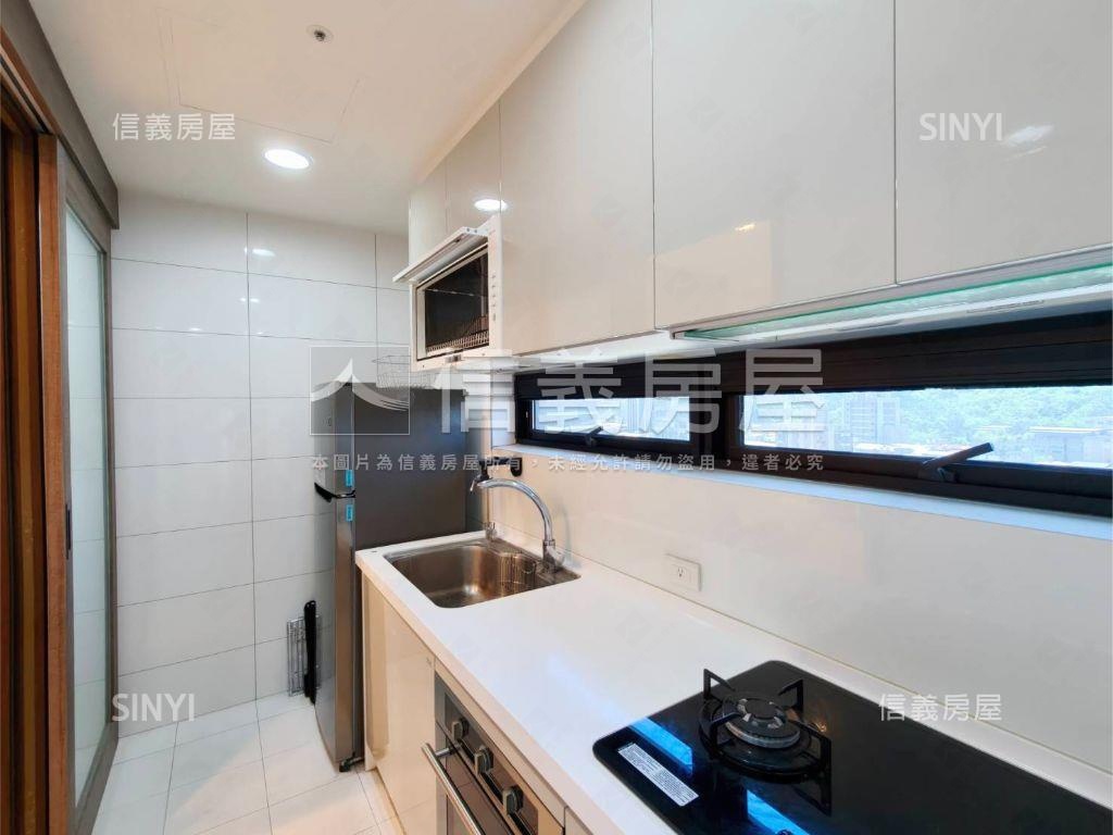 南方莊園兩房車位房屋室內格局與周邊環境