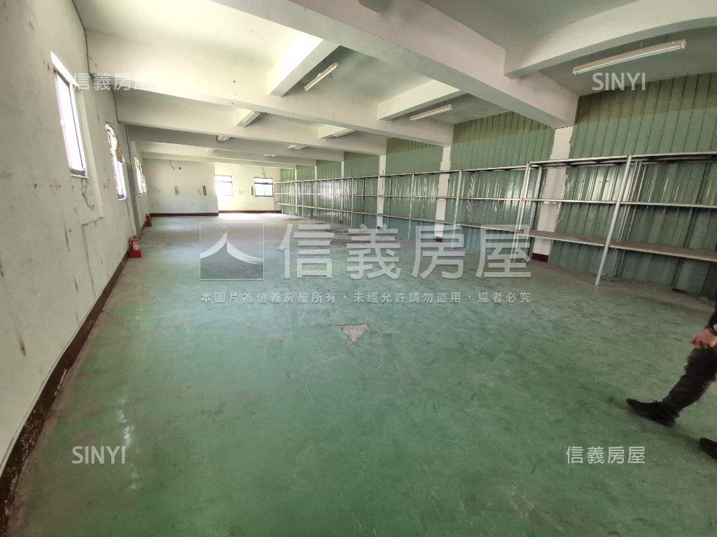 新莊近捷運透天廠房房屋室內格局與周邊環境