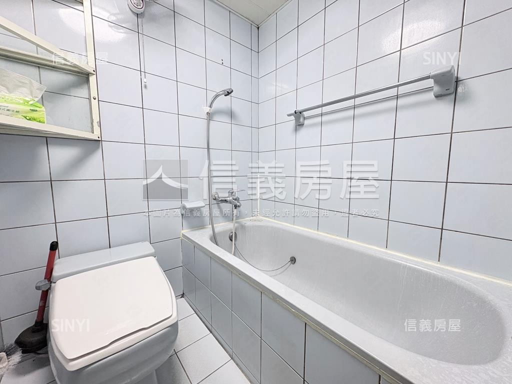 伯爵新婚首購溫馨兩房房屋室內格局與周邊環境