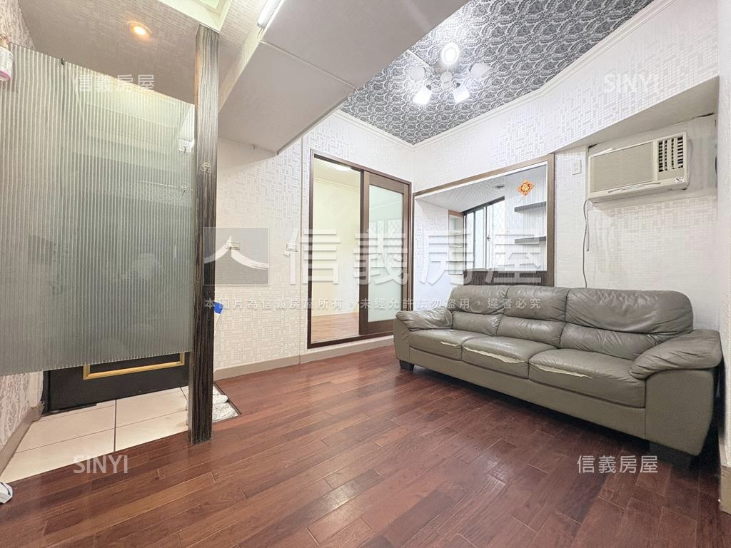 伯爵新婚首購溫馨兩房房屋室內格局與周邊環境