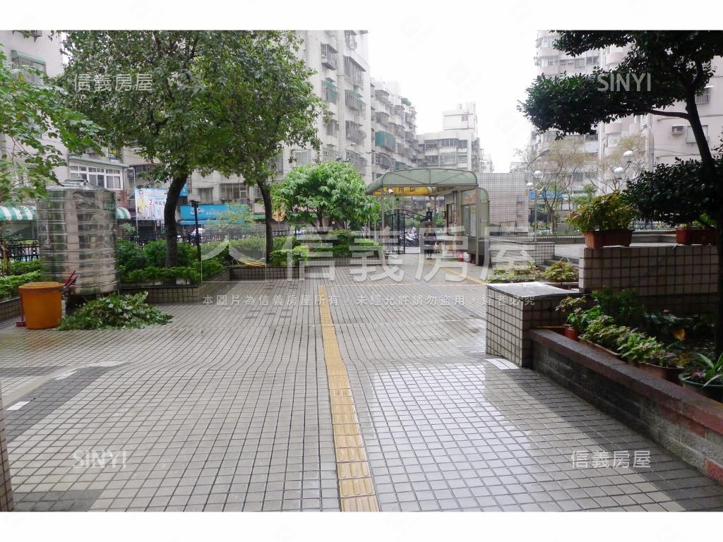 伯爵新婚首購溫馨兩房房屋室內格局與周邊環境