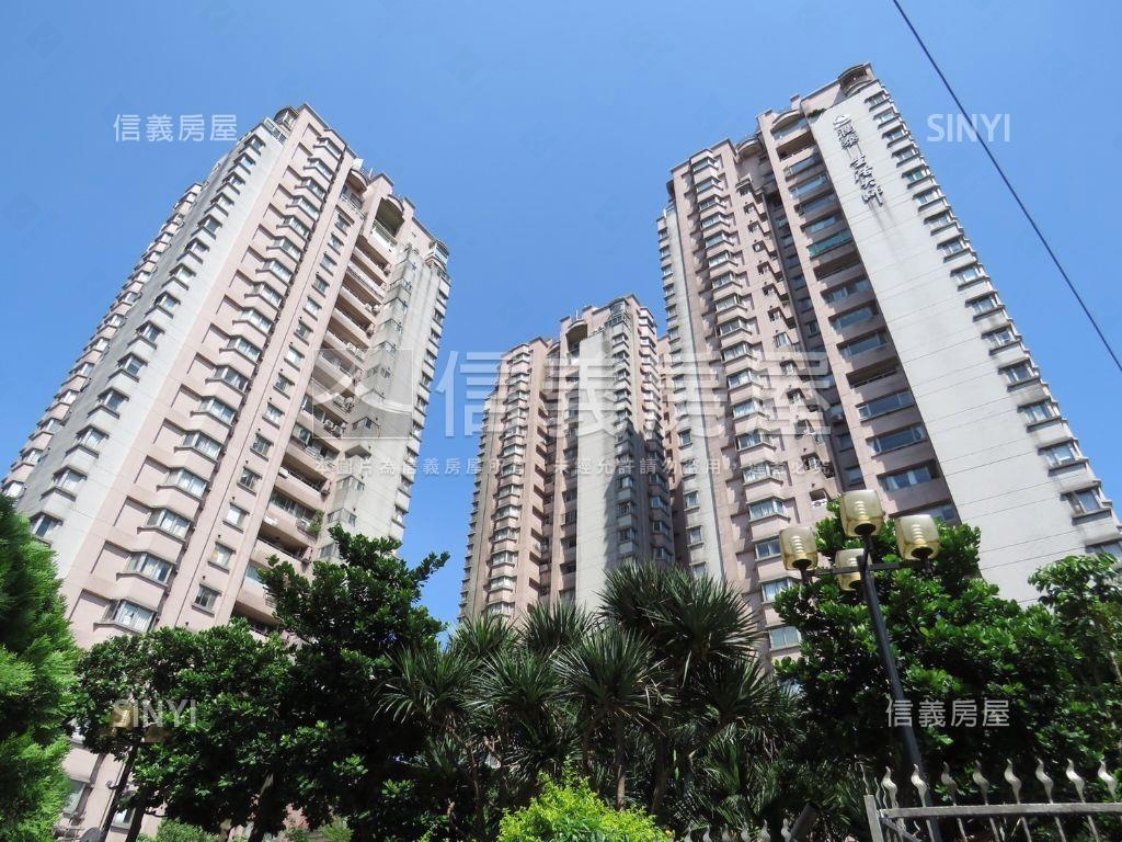 潤泰淡江車位一樓房屋室內格局與周邊環境