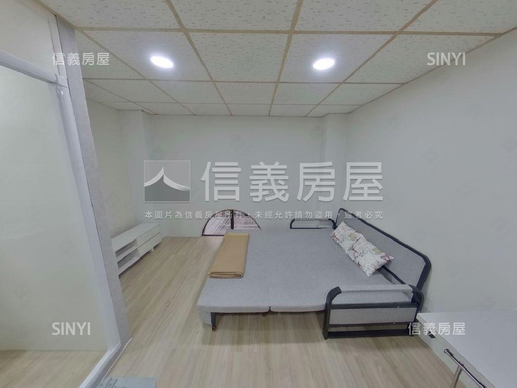 幽靜樓中樓好停車房屋室內格局與周邊環境