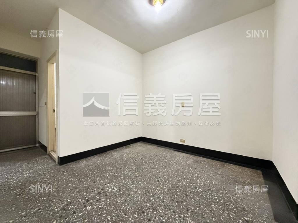 潭美學區住三用地公寓二樓房屋室內格局與周邊環境