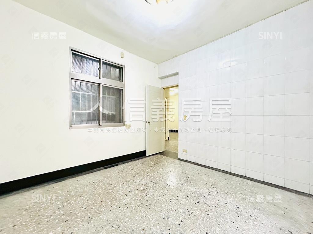 潭美學區住三用地公寓二樓房屋室內格局與周邊環境