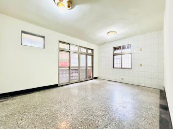 潭美學區住三用地公寓二樓