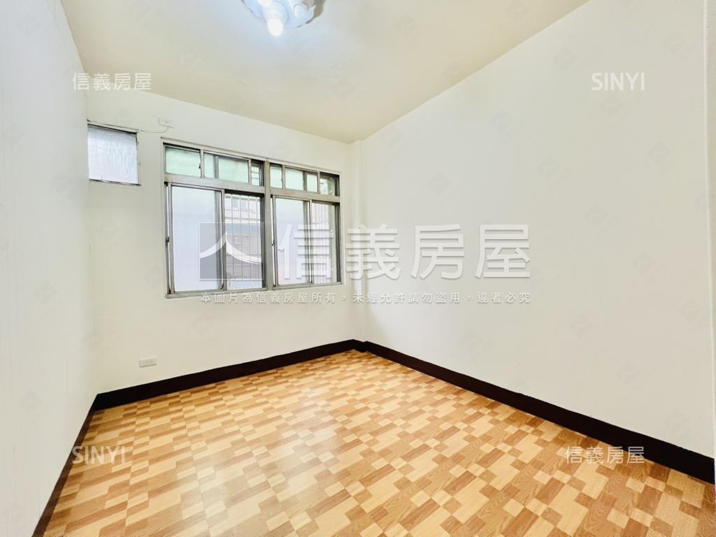 民利街稀有低總價大空間房屋室內格局與周邊環境