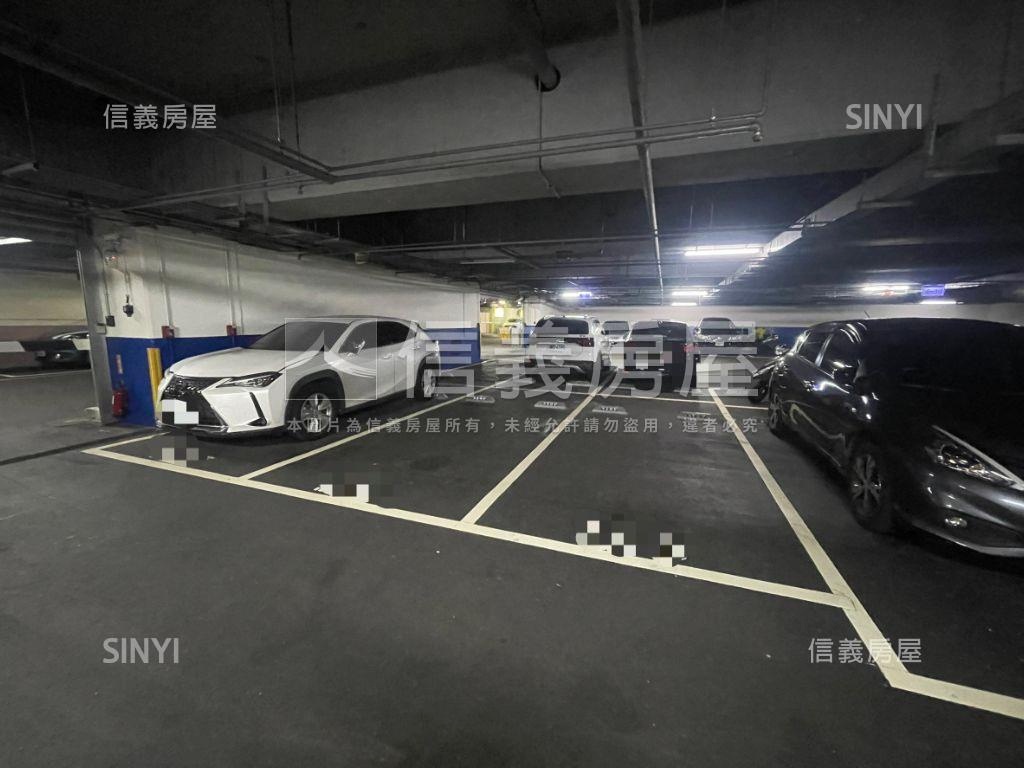 美河市稀有高樓河景房屋室內格局與周邊環境