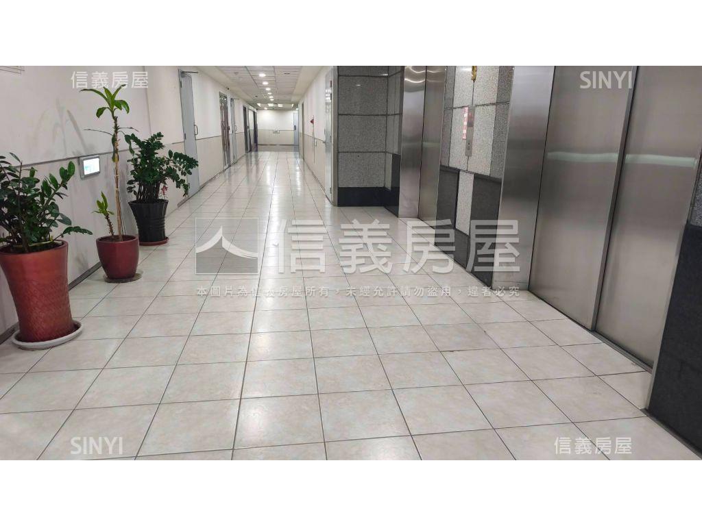 內科堤頂高樓美辦房屋室內格局與周邊環境