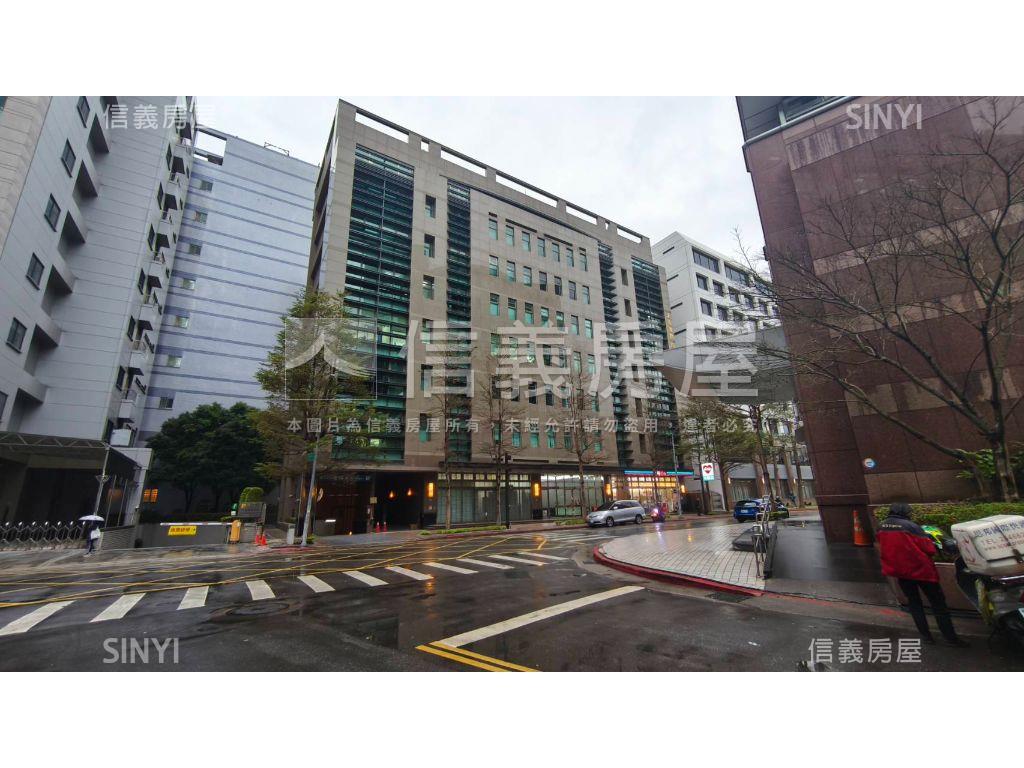 內科堤頂高樓美辦房屋室內格局與周邊環境