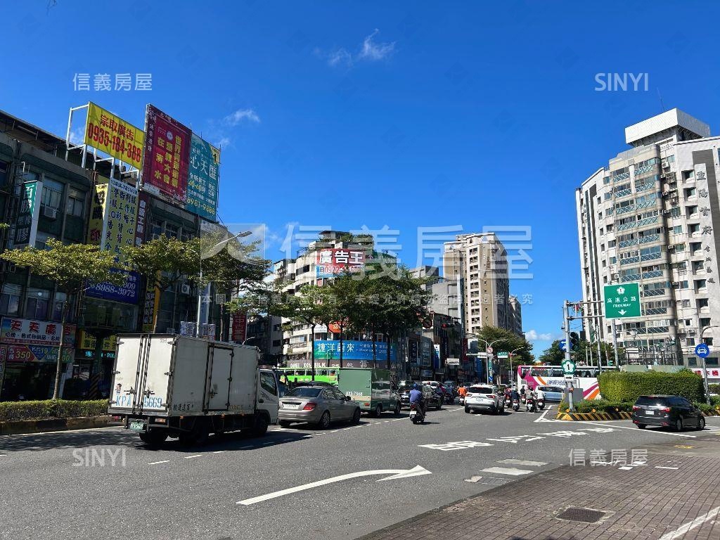 及第金站稀有露臺戶房屋室內格局與周邊環境