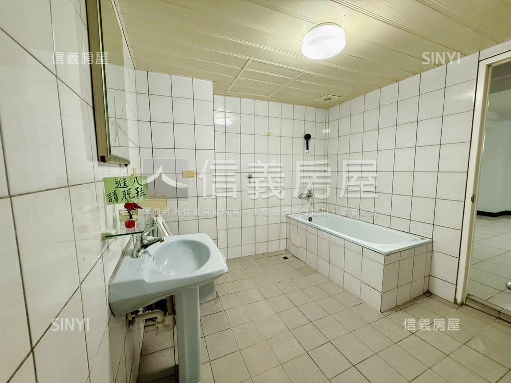 正裕農路挑高樓店房屋室內格局與周邊環境