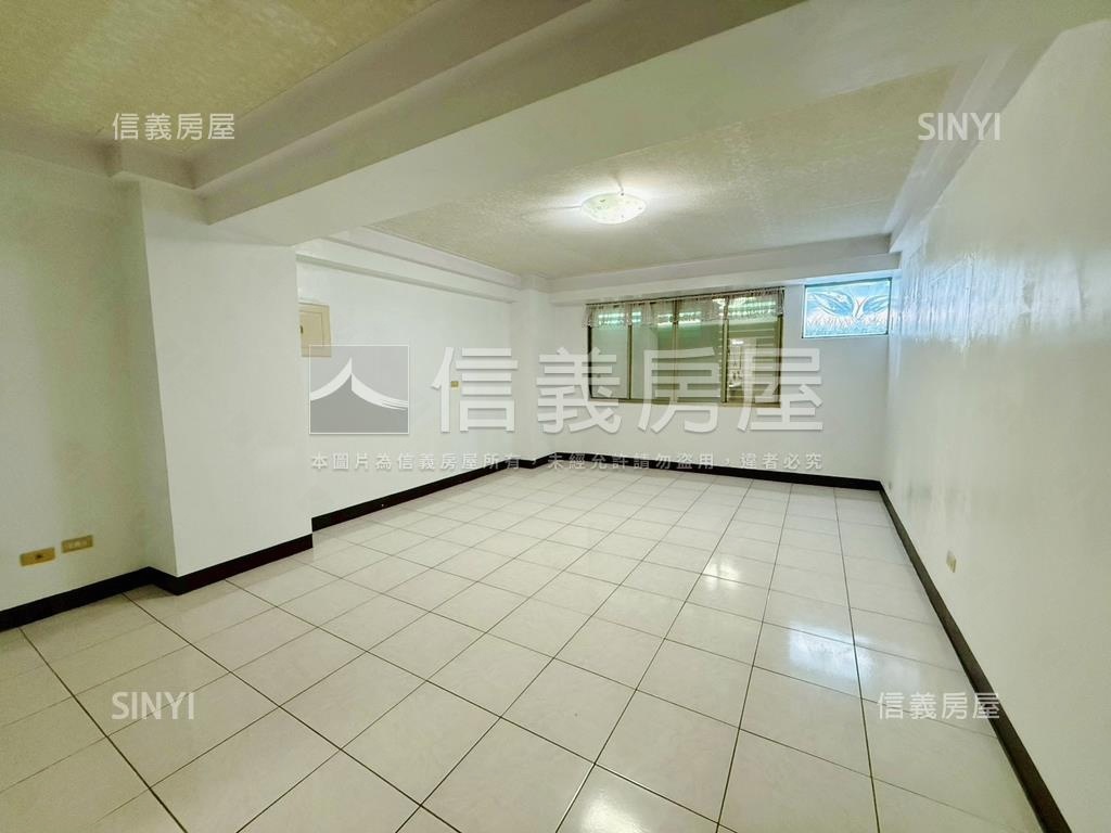 正裕農路挑高樓店房屋室內格局與周邊環境