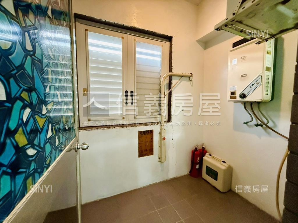 正裕農路挑高樓店房屋室內格局與周邊環境