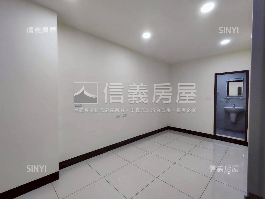 八德★力霸街優質透天房屋室內格局與周邊環境