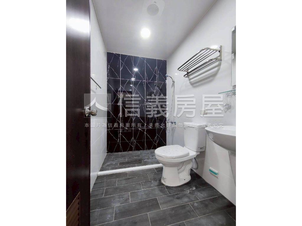 八德★力霸街優質透天房屋室內格局與周邊環境