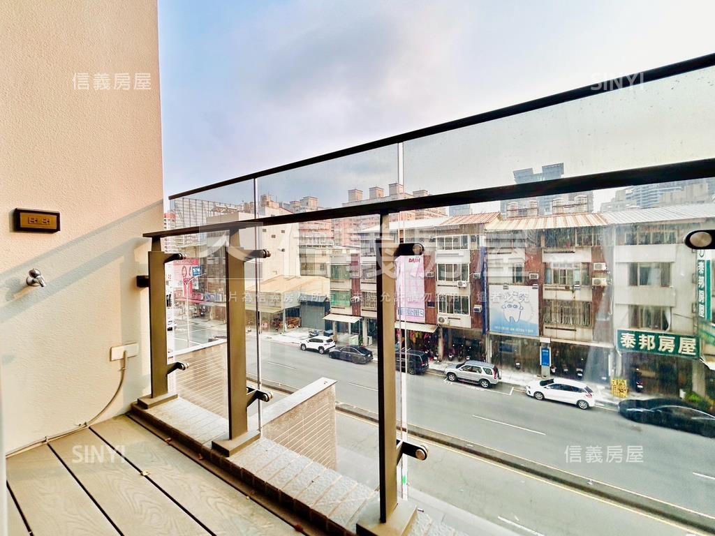 逢甲１０１溫馨美妝附車位房屋室內格局與周邊環境