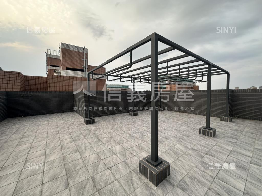 逢甲１０１溫馨美妝附車位房屋室內格局與周邊環境