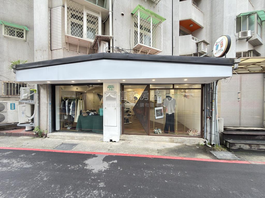 現成收租！面公園餐飲金店房屋室內格局與周邊環境