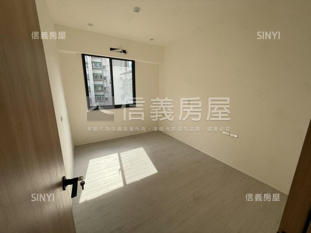 大坪林美妝三房房屋室內格局與周邊環境