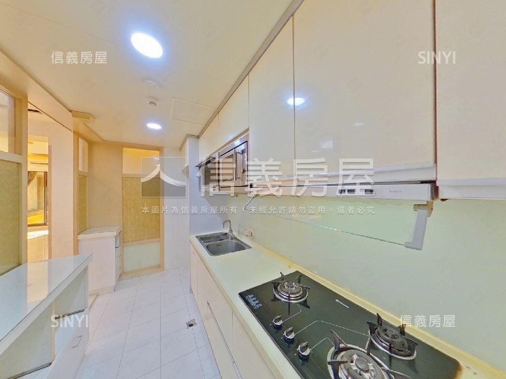 誠售．家麒文化４房雙車位房屋室內格局與周邊環境