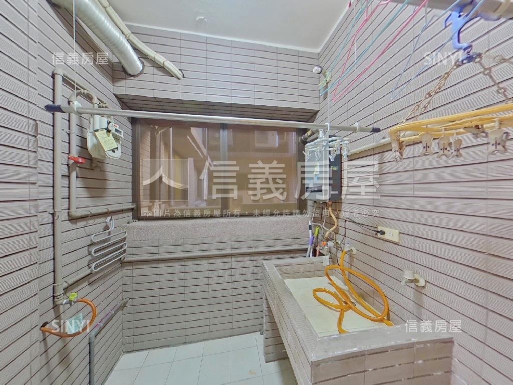 誠售．家麒文化４房雙車位房屋室內格局與周邊環境