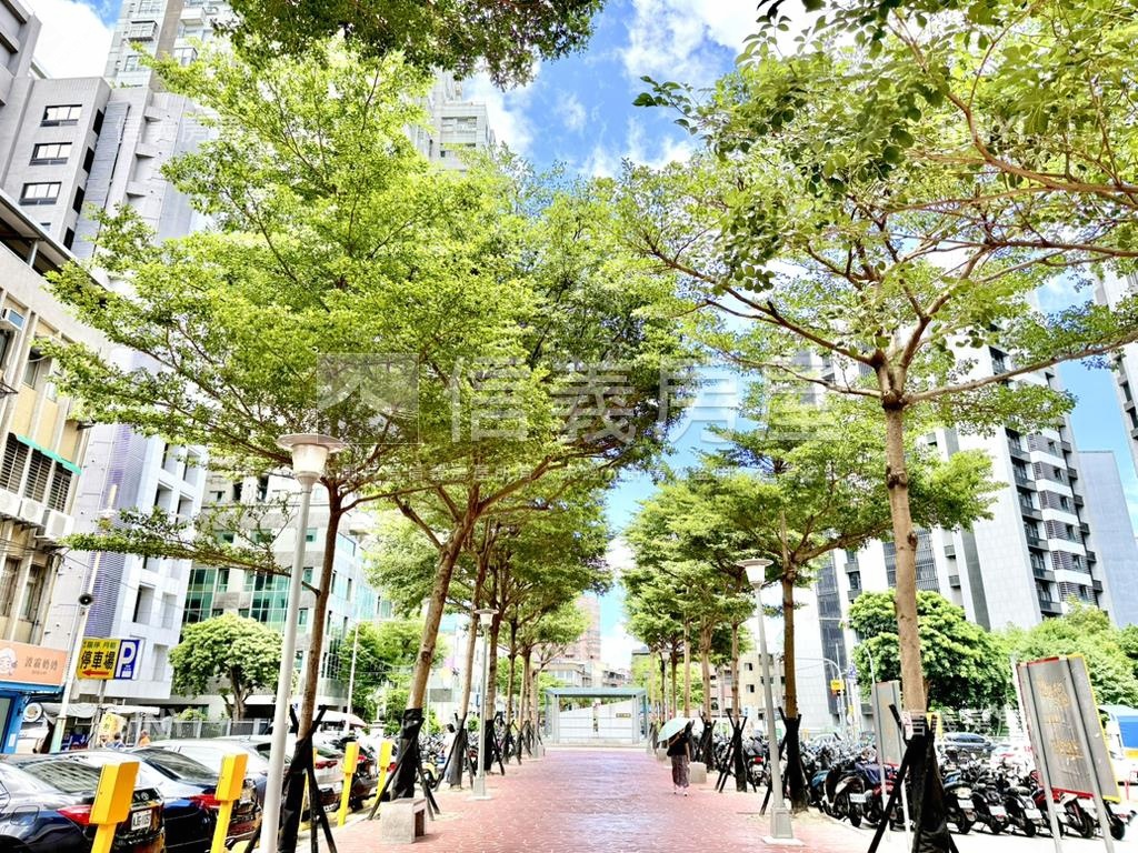 誠售．家麒文化４房雙車位房屋室內格局與周邊環境