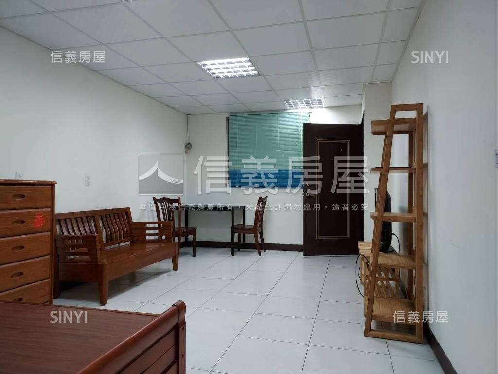 慈文國中旁文青美透天房屋室內格局與周邊環境