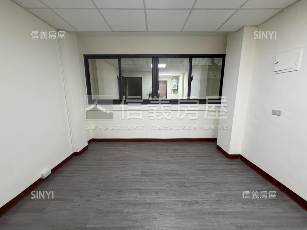 車站旁四套房新整理透天房屋室內格局與周邊環境